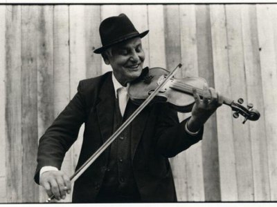 Neti Sanyi.jpg