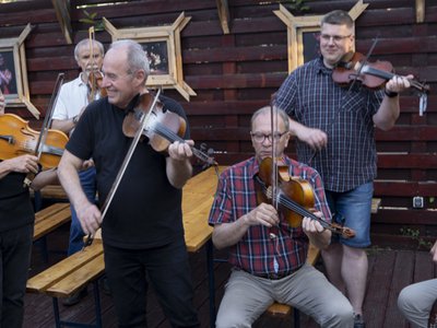 Fonó Session: Vonós örömzene